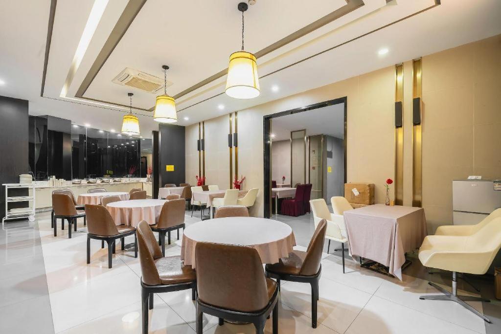 Magnotel Hotel Shanghai Railway Station Magnolia Plaza Exterior foto