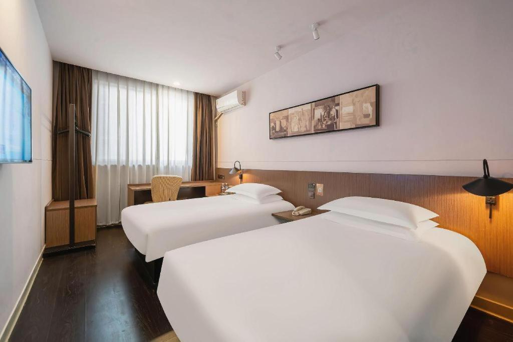 Magnotel Hotel Shanghai Railway Station Magnolia Plaza Exterior foto